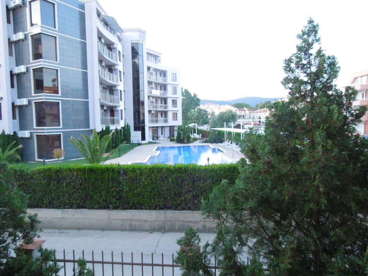 Casa Brava 2 Apartments Sveti Vlas Extérieur photo