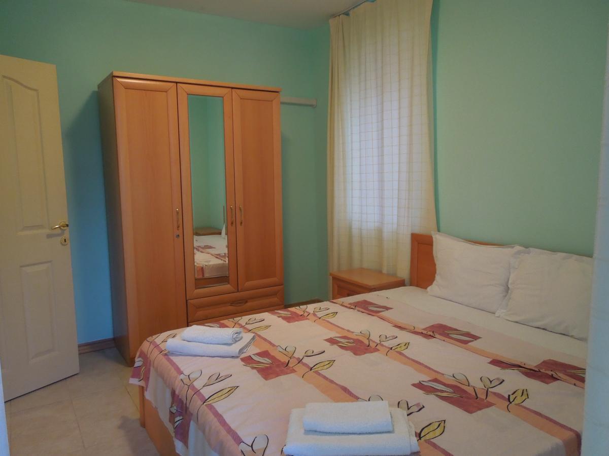 Casa Brava 2 Apartments Sveti Vlas Extérieur photo